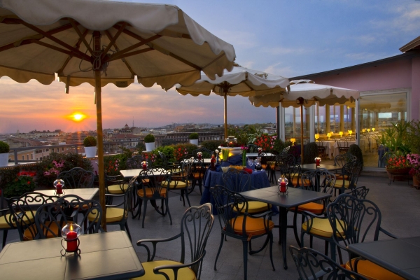 Hotel Marcella Royal